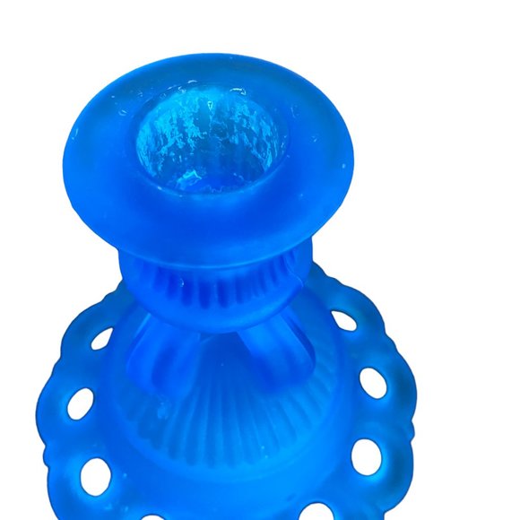 Vintage Westmoreland Elegant Glass Blue Satin Mist Doric Open Lace Console Set - Picture 14 of 16